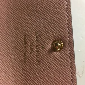 Louis Vuitton 6 key holder!!